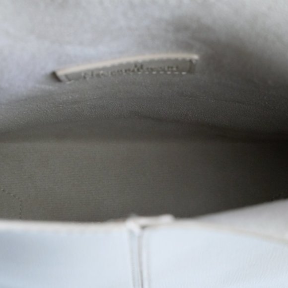 Neiman Marcus Shoulder Bag Silver - Picture 8 of 10